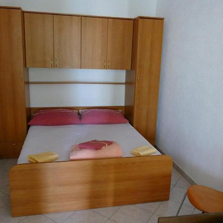 Apartment Stipe Duce Luaran gambar
